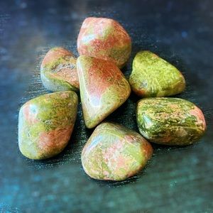 🔮 1 Tumbled Unakite Crystal